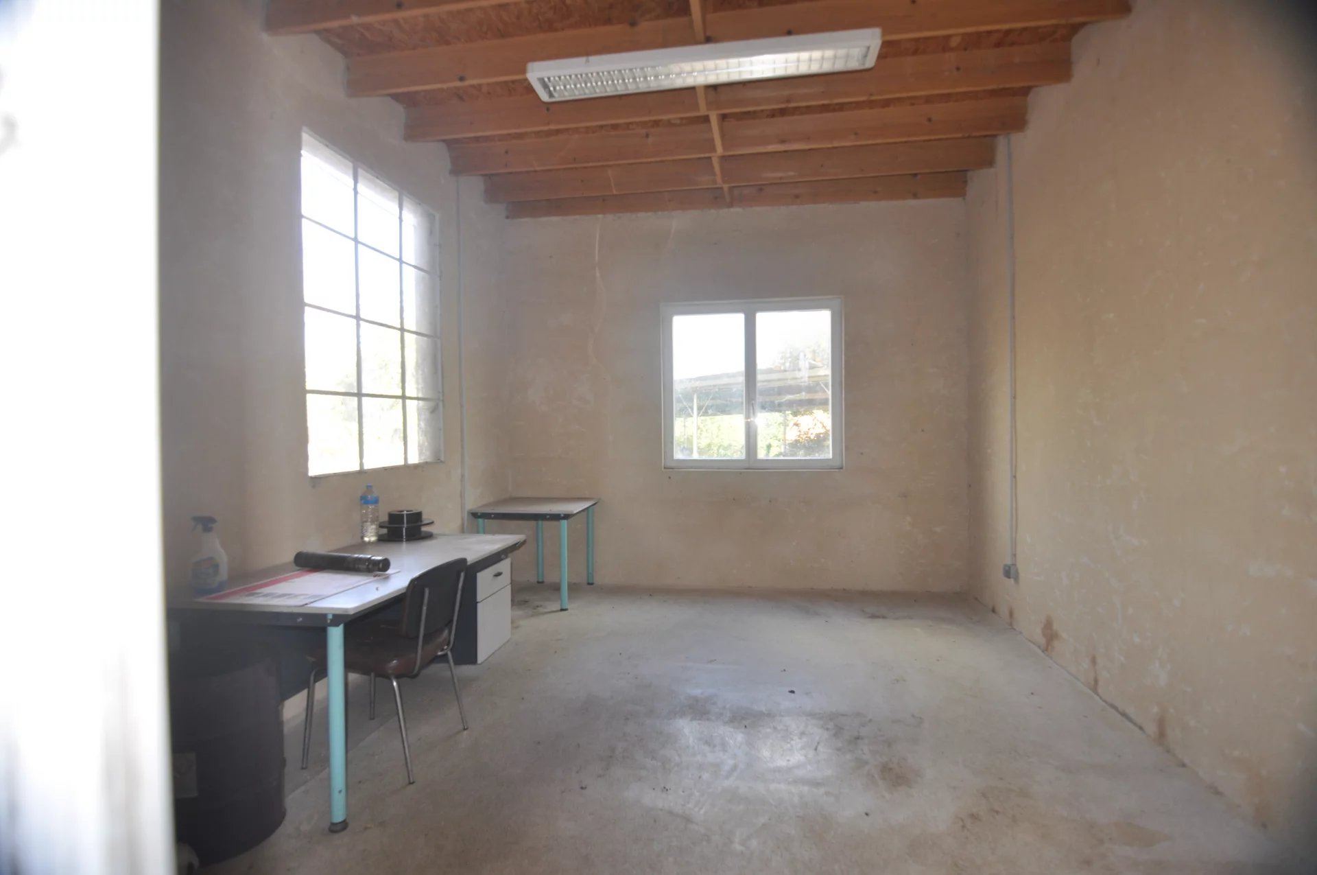 Professional complex: Stores – offices – workshops – hangars, Aquitaine – France – BVI83320