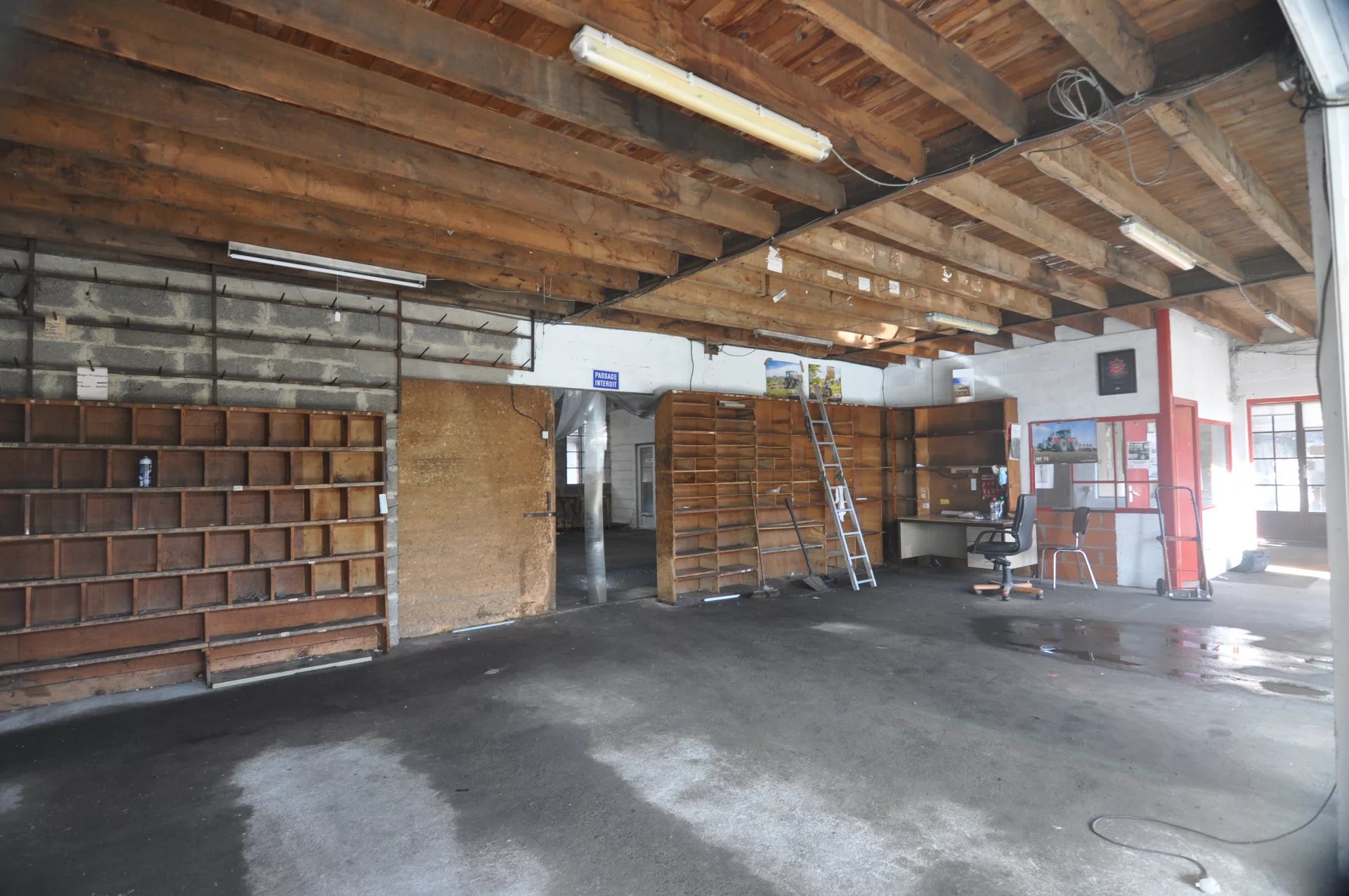 Professional complex: Stores – offices – workshops – hangars, Aquitaine – France – BVI83320