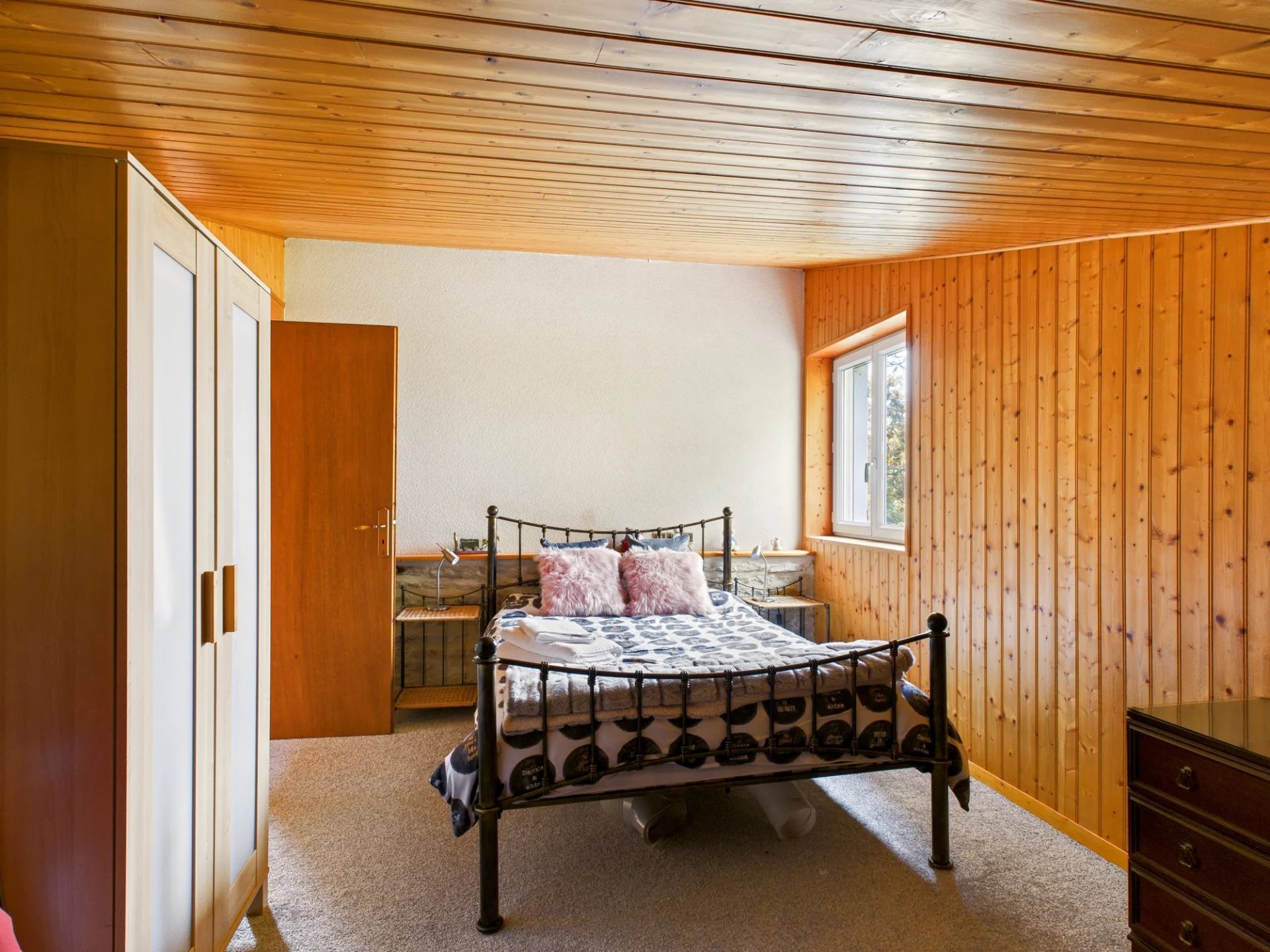 Charming 3/4-Bedroom Village House near Loubillé, Poitou-Charentes – France – BVI83287