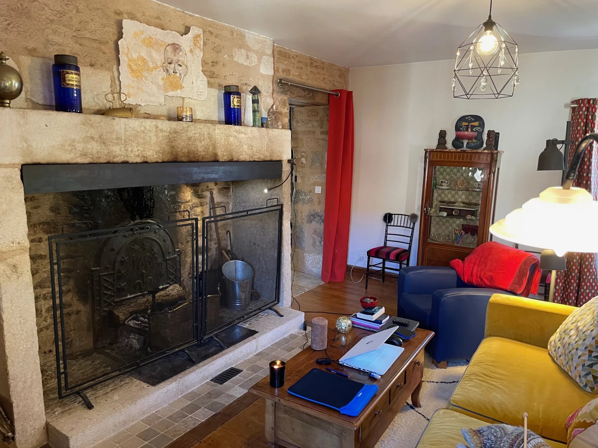 Perigordine cottage with barn and atelier, Aquitaine – France – BVI65663