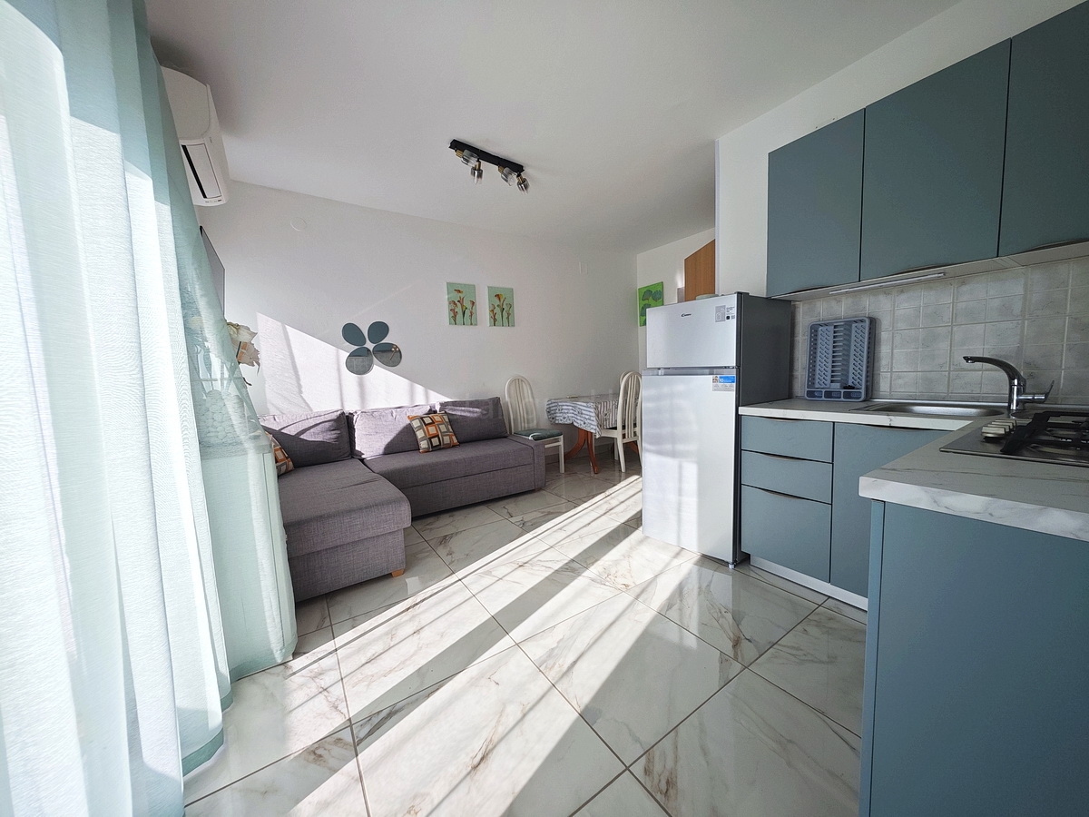 4 bedroom apartment in Baška, Croatia – 103530