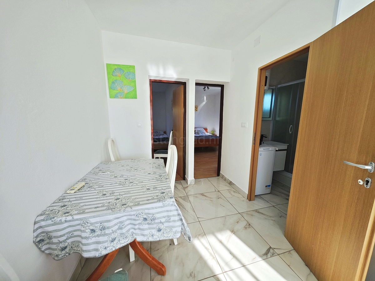 4 bedroom apartment in Baška, Croatia – 103530