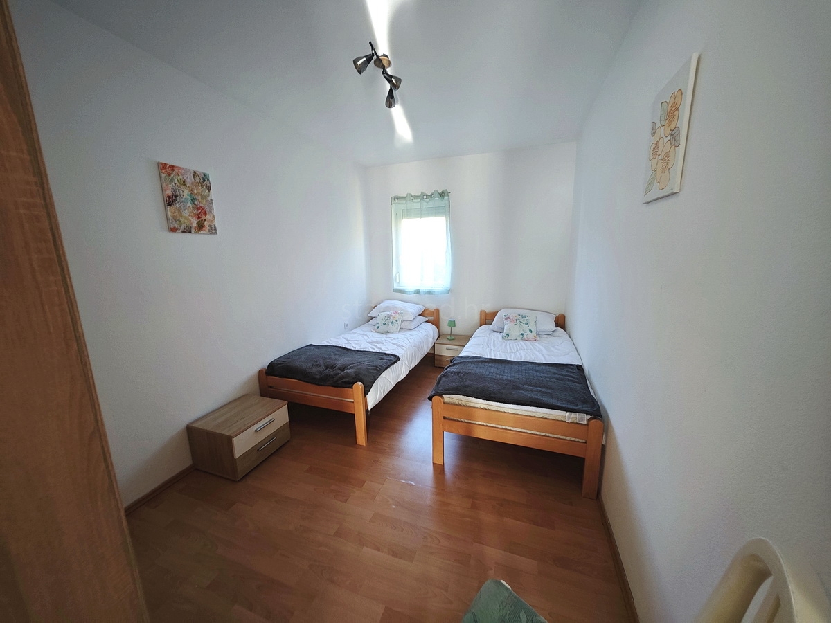 4 bedroom apartment in Baška, Croatia – 103530