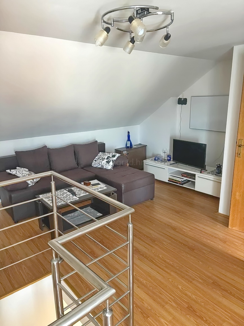 3 bedroom apartment in Krk, Croatia – 103517