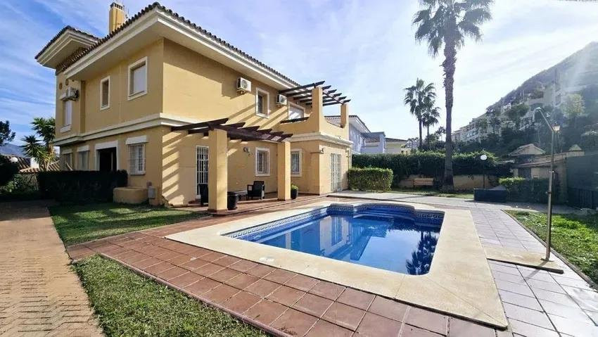 4 bedroom Villa in Mijas Costa, Malaga, Spain – 428-04953D