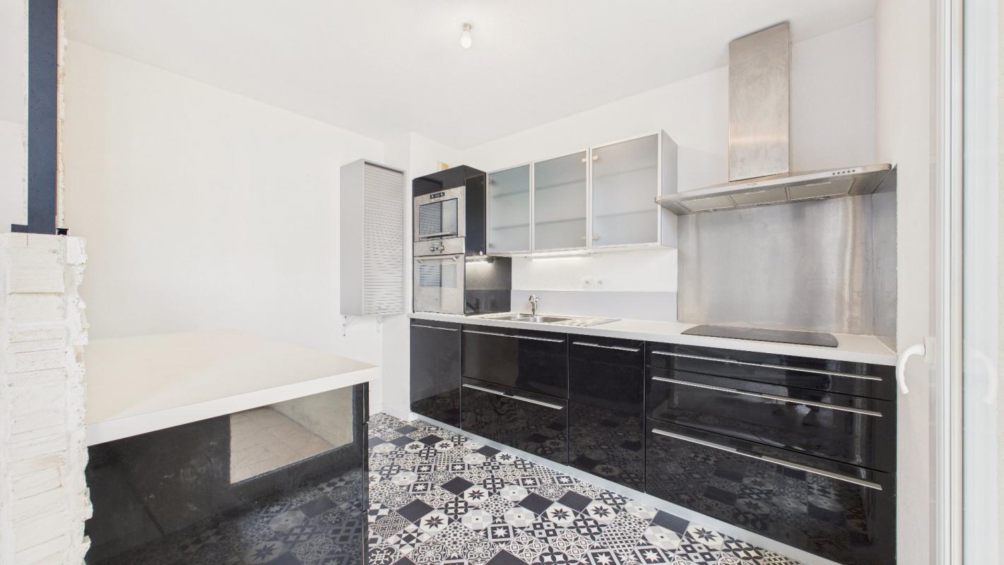 2 bedroom t3 in Ustaritz, Pyrénées-Atlantiques, France – 8C53F7BB628241C9