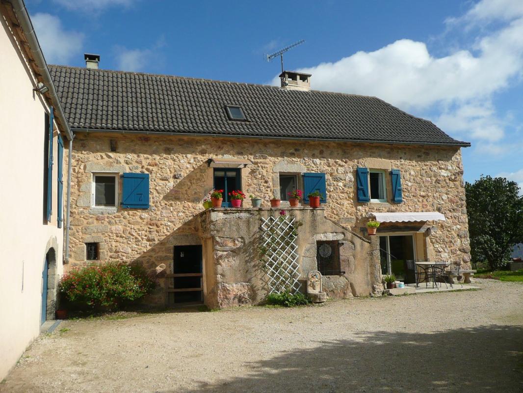 4 bedroom ferme in La Salvetat Peyrales, Aveyron, France