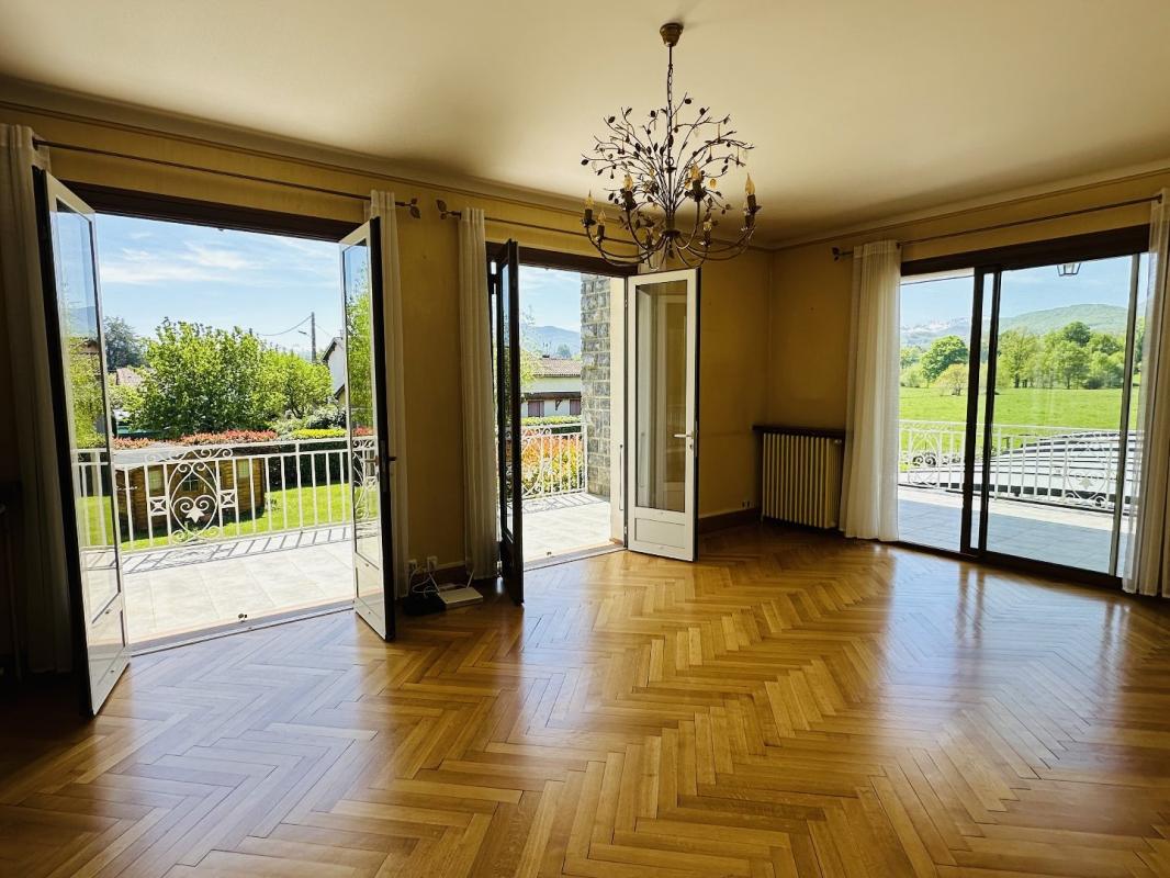 5 bedroom maison in Lorp Sentaraille, Ariège, France – 457BA23372AD4B67