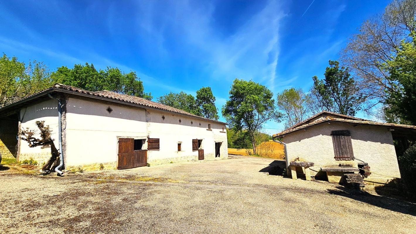 5 bedroom propriete in Lapenche, Tarn-et-Garonne, France – 1E858589DED24C1B