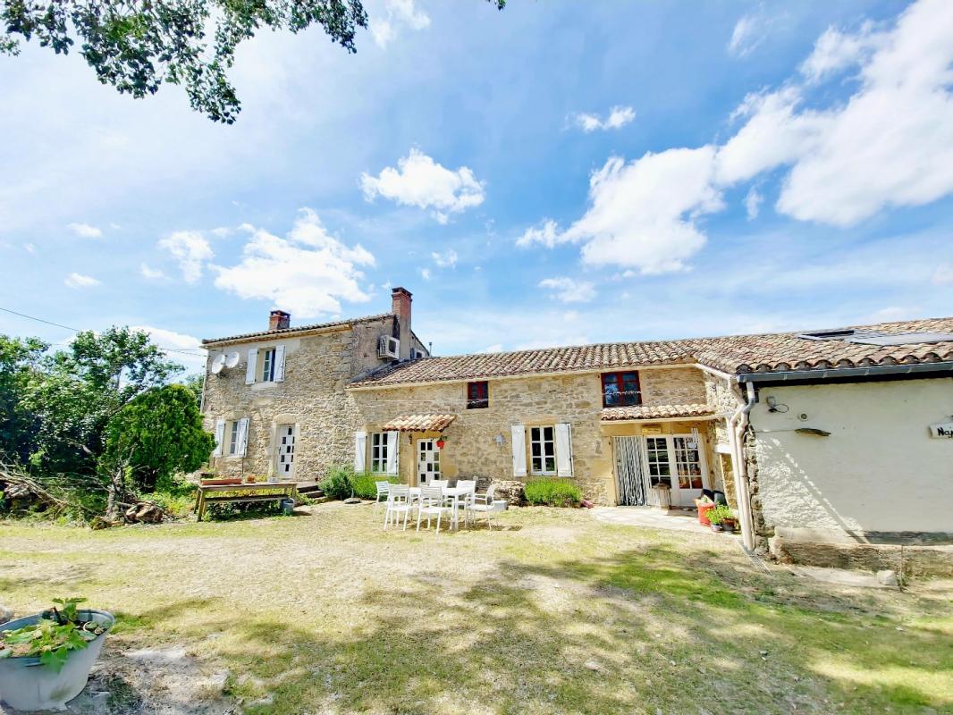 5 bedroom maison en pierres in Caylus, Tarn-et-Garonne, France – 02D99B2C98A74C0B