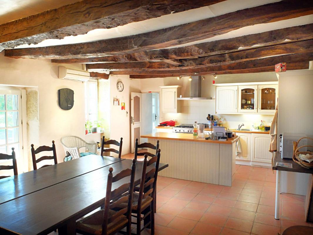 5 bedroom maison en pierres in Caylus, Tarn-et-Garonne, France – 02D99B2C98A74C0B