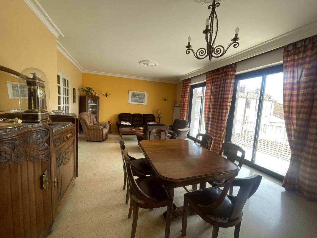 3 bedroom t4 in Millau, Aveyron, France – 722D0FCF0EE04F13