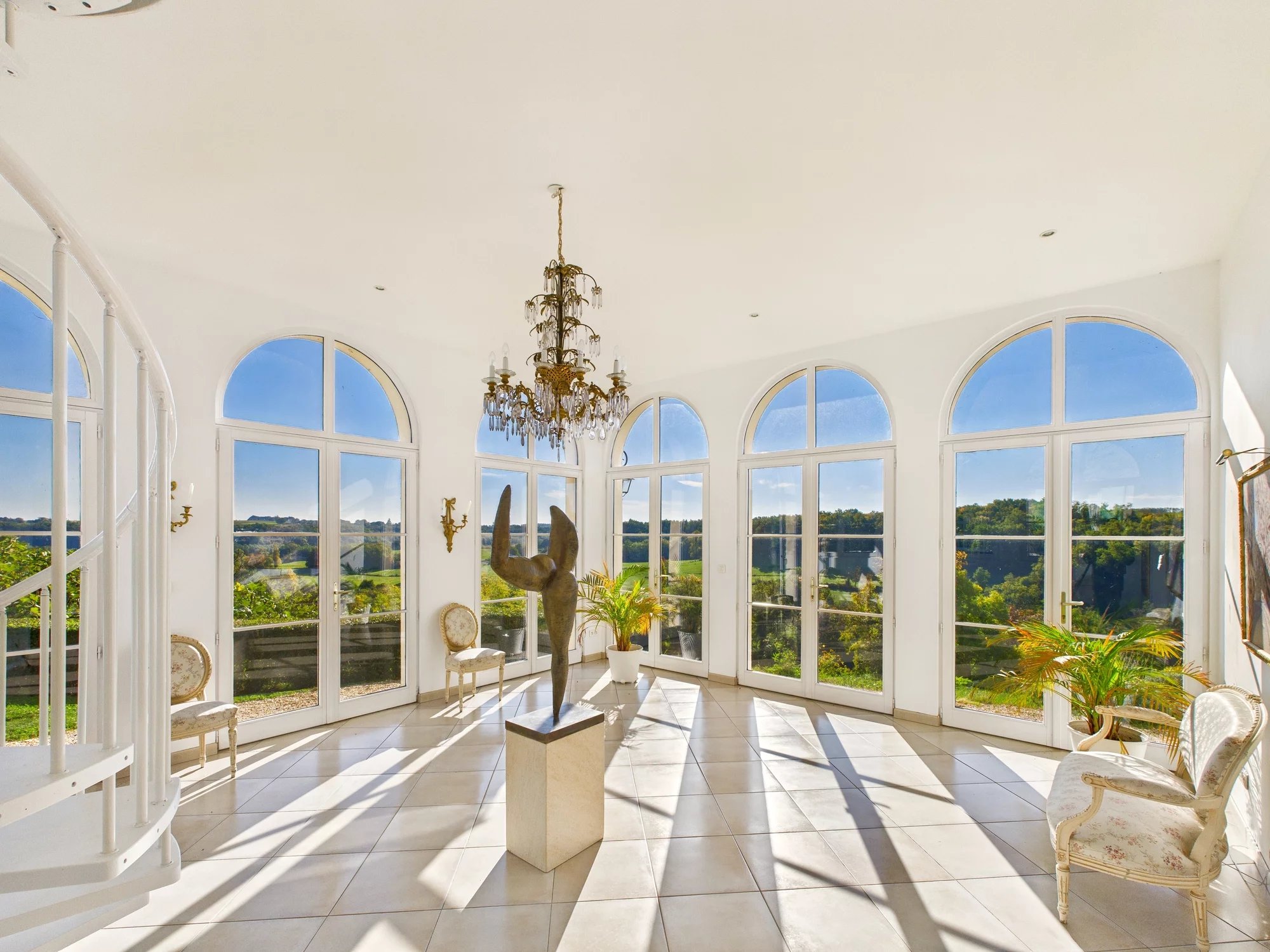 Luxury Country Estate with Pool & Guest Houses, Aquitaine – France – BVI82981