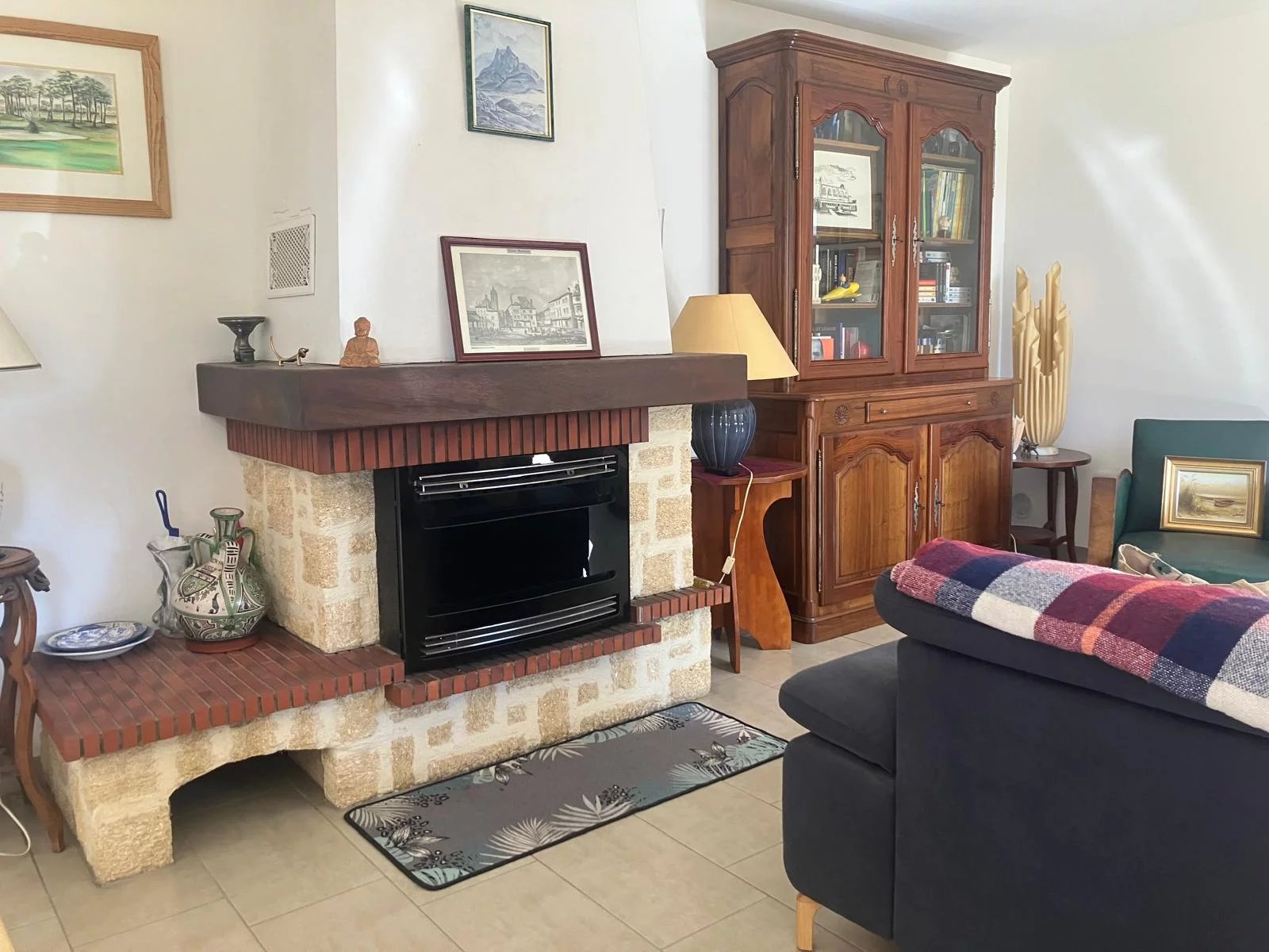 Detached bungalow with pool in quiet location and short walk to all amenities, Aquitaine – France – BVI83407