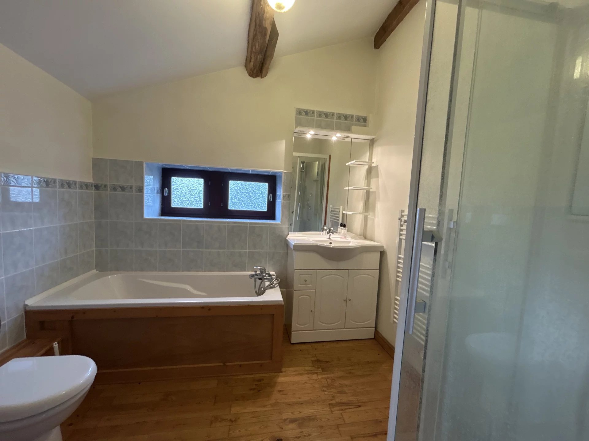 Charming Detached Stone Cottage in a Desirable Village, Poitou-Charentes – France – BVI83321