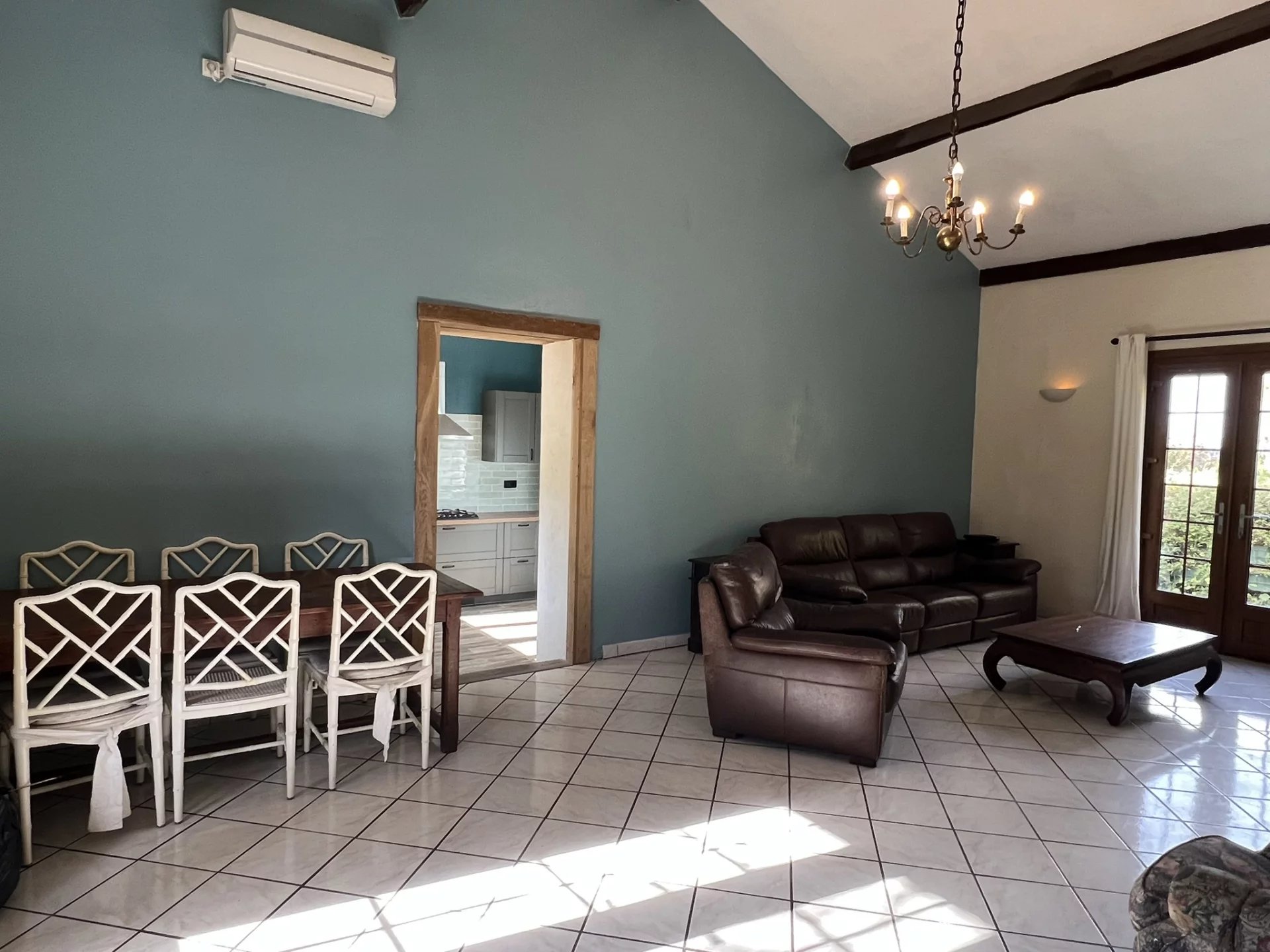 Single-storey house with lake, paddock, and woods, Aquitaine – France – BVI83304