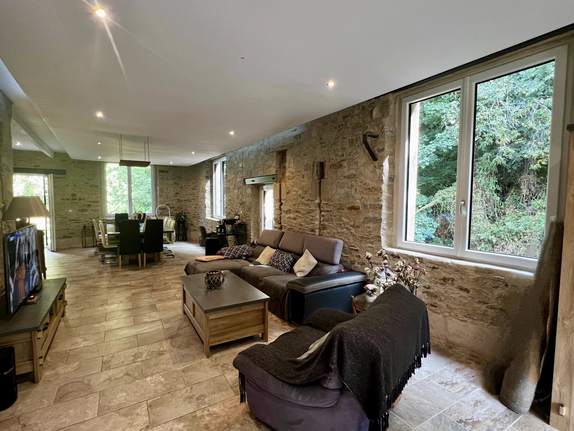 19th-Century Riverside Mill with Guest Annexe, Limousin – France – BVI81675