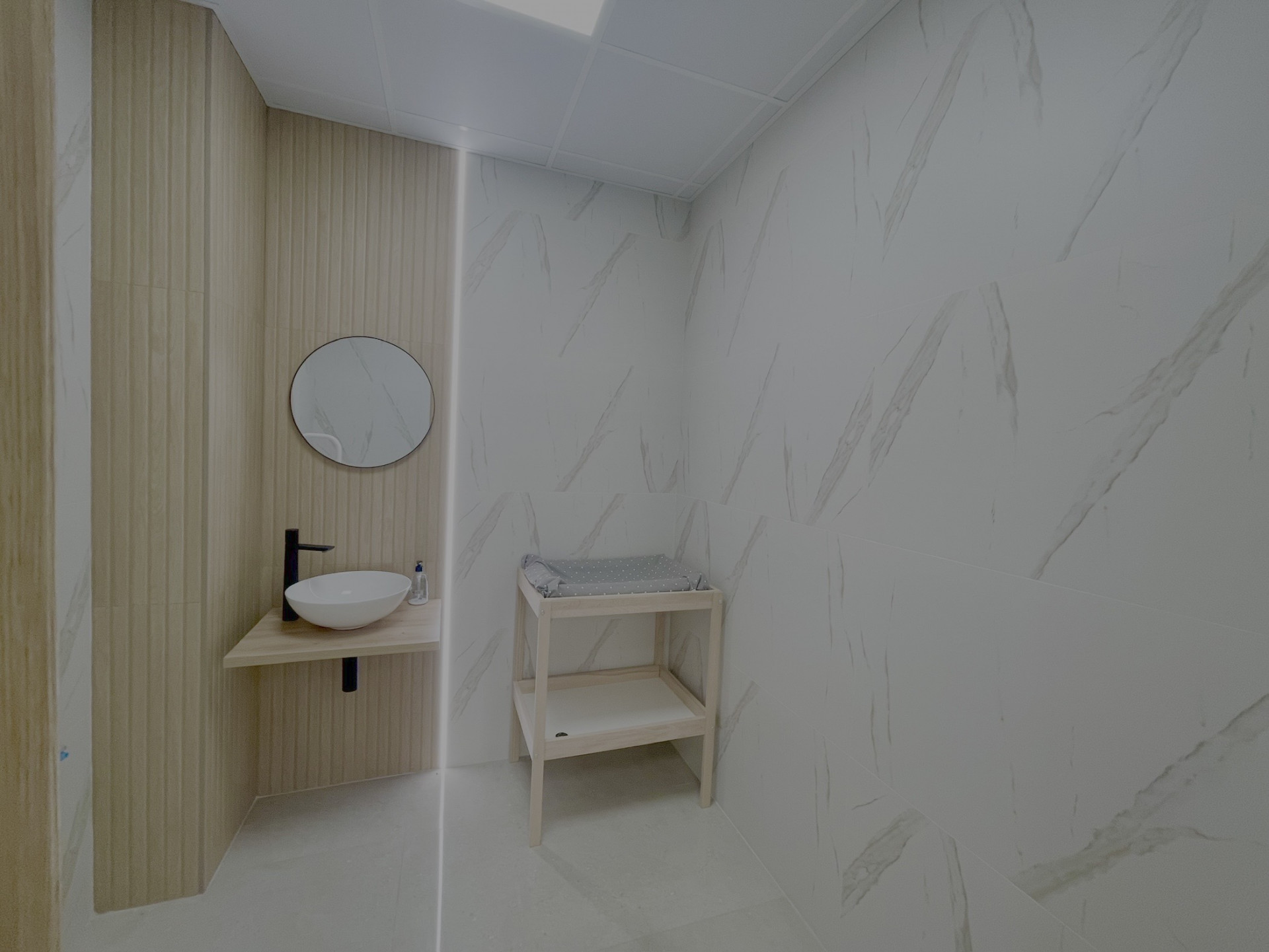 Business in Roquetas De Mar, Almeria, Spain – 428-04955P