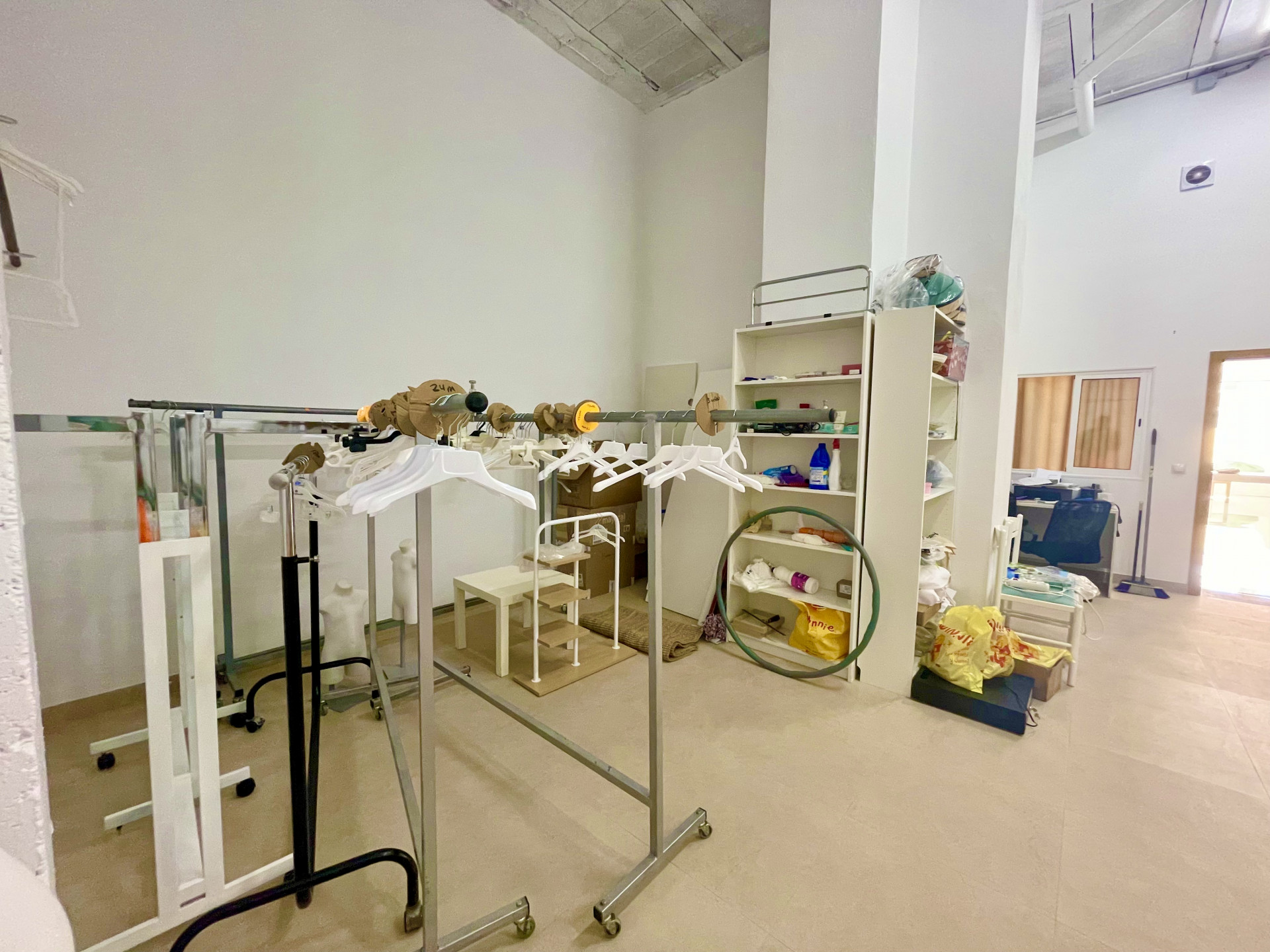 Business in Roquetas De Mar, Almeria, Spain – 428-04955P