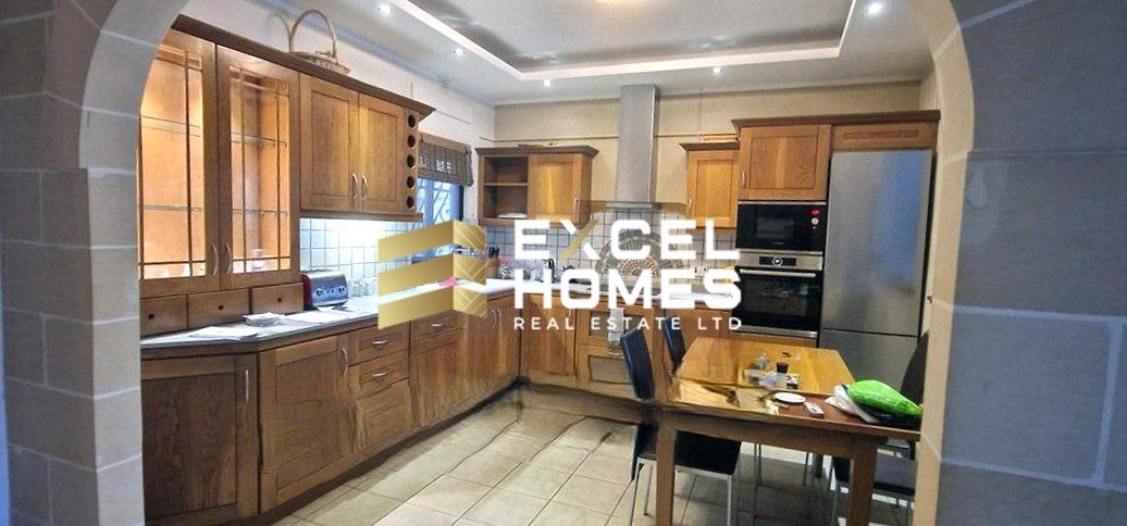 3 bedroom Maisonette in Mellieha, Malta – 64743