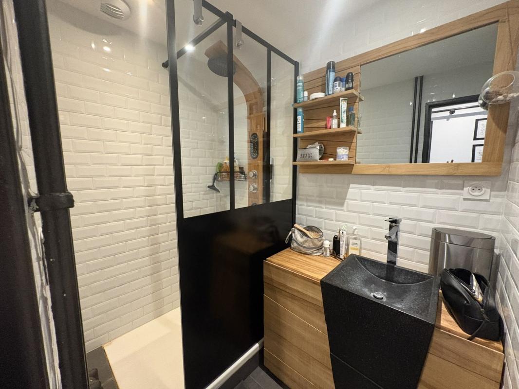 2 bedroom t3 in Millau, Aveyron, France – E84FE72D1E634757