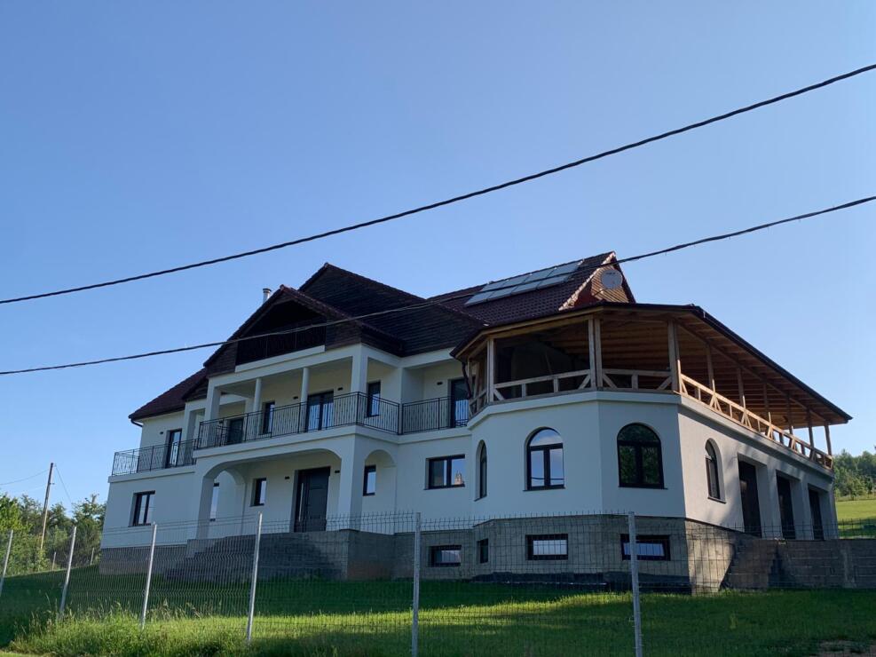 Villa – Poiana Marului, Brasov, Romania