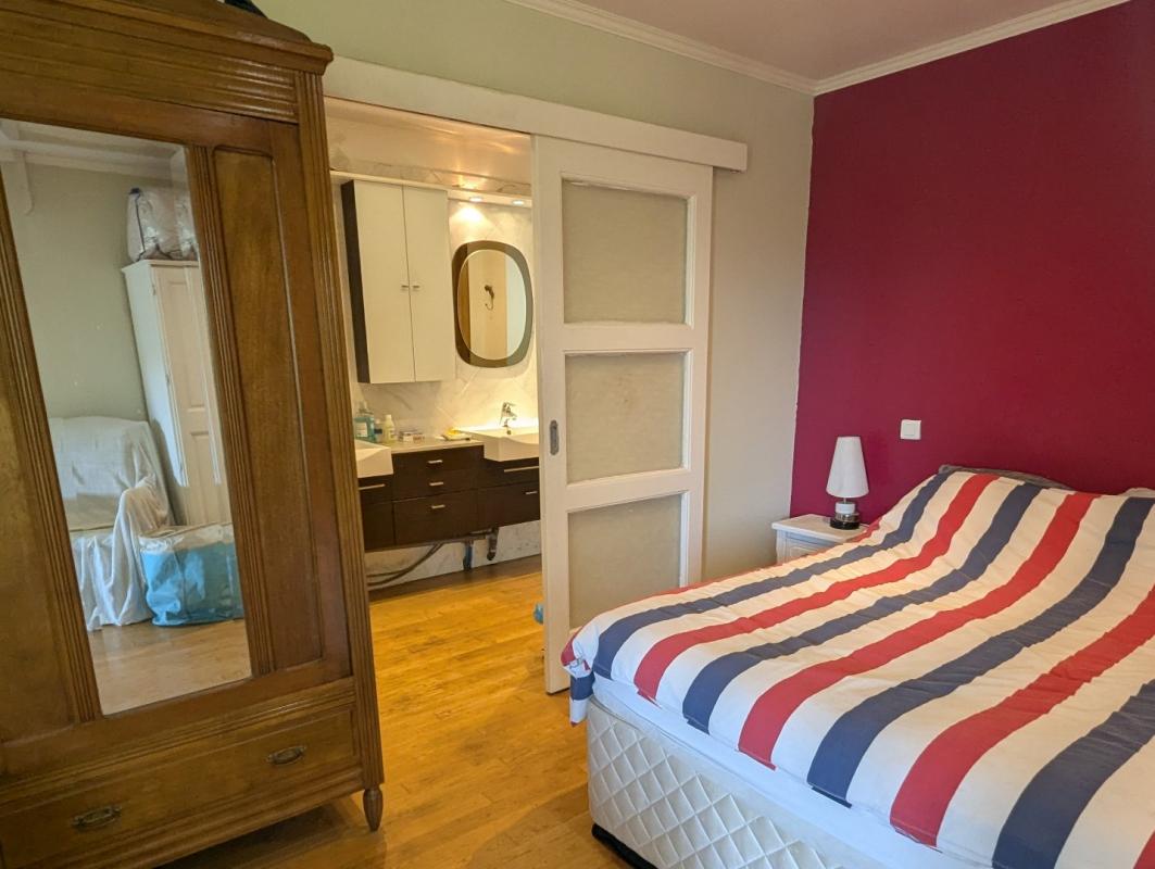 6 bedroom maison in Saint Pierre De Riviere, Ariège, France