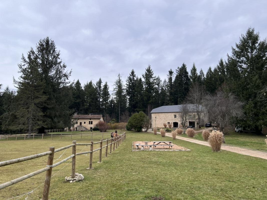 8 bedroom corps de ferme in 18 Km Est De Saint CÉrÉ, Lot, France – E9A22DF250E245B3