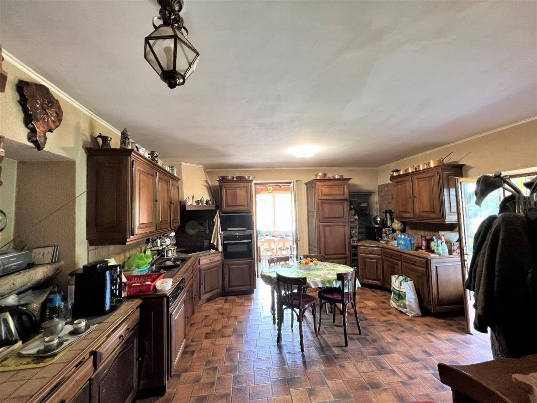 4 bedroom propriete in Figeac, Lot, France – EA283B528D8F4BC7