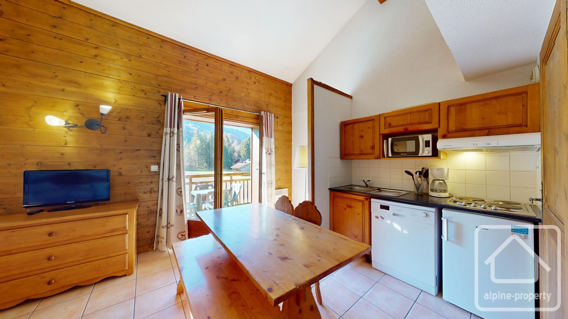 South Facing Duplex 1 Bedroom Plus Bunk Room In Samoens, Comfortably Sleeping 4, Sold Furnished. – NANTDANT