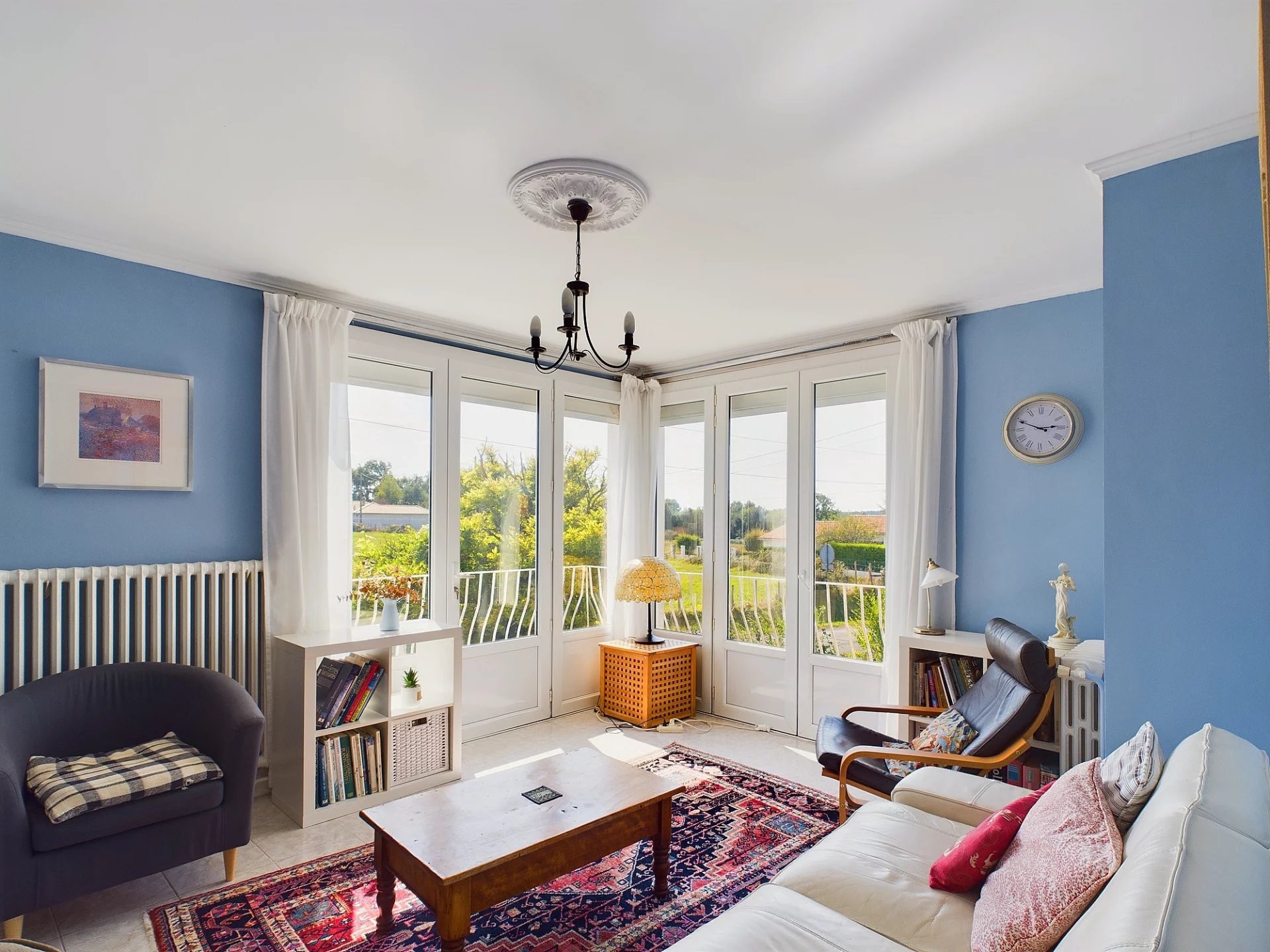 2 bedroom family home within walking distance of Riberac, Aquitaine – France – BVI76877