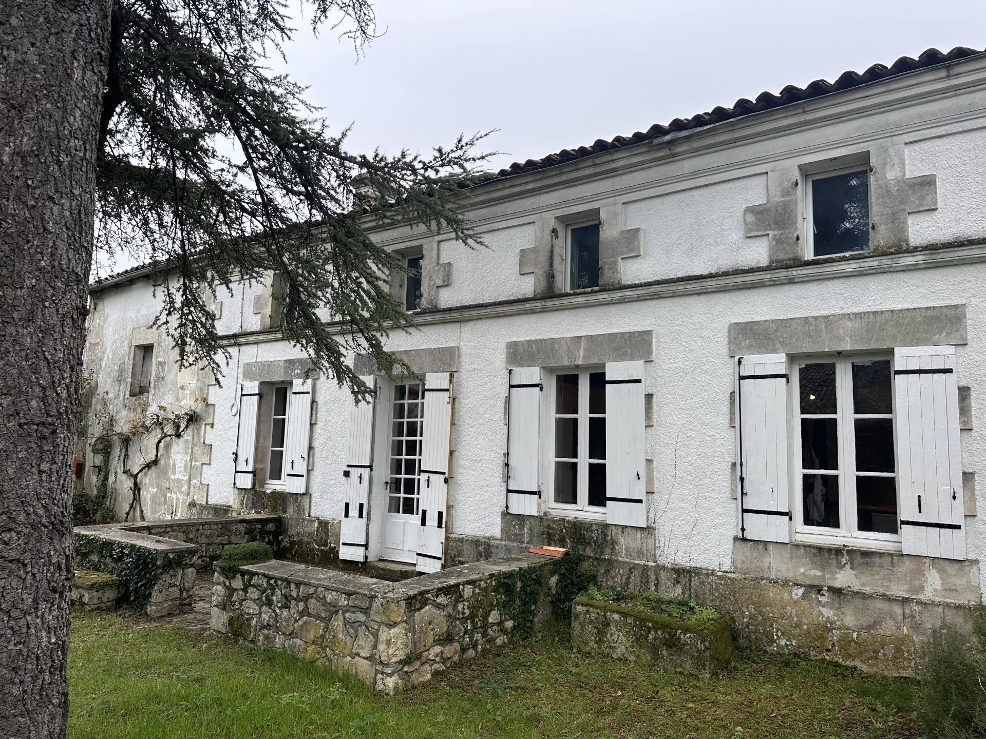 Charming 3 Bed Village Property Close to Jonzac, Poitou-Charentes – France – BVI83291