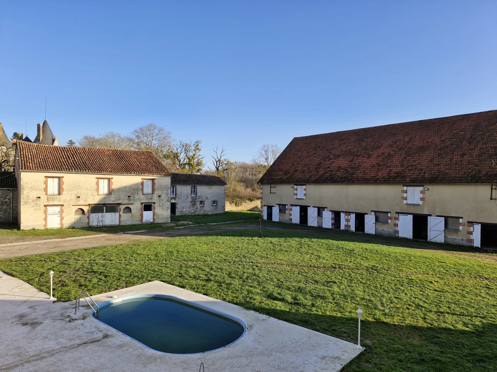 Exceptional equestrian estate of 25 ha/61 acres, Poitou-Charentes – France – BVI83590