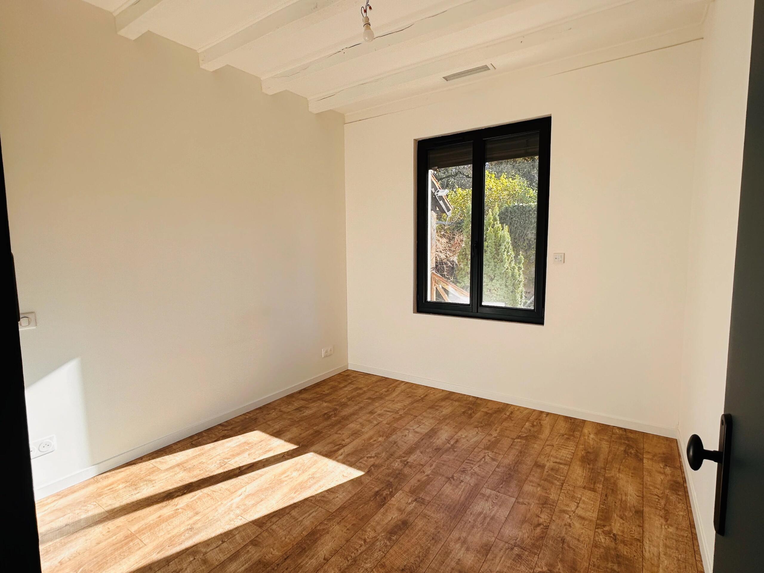 Renovated Stone House with Barn and Land on the Dordogne–Lot Border, Midi-Pyrénées – France – BVI82637