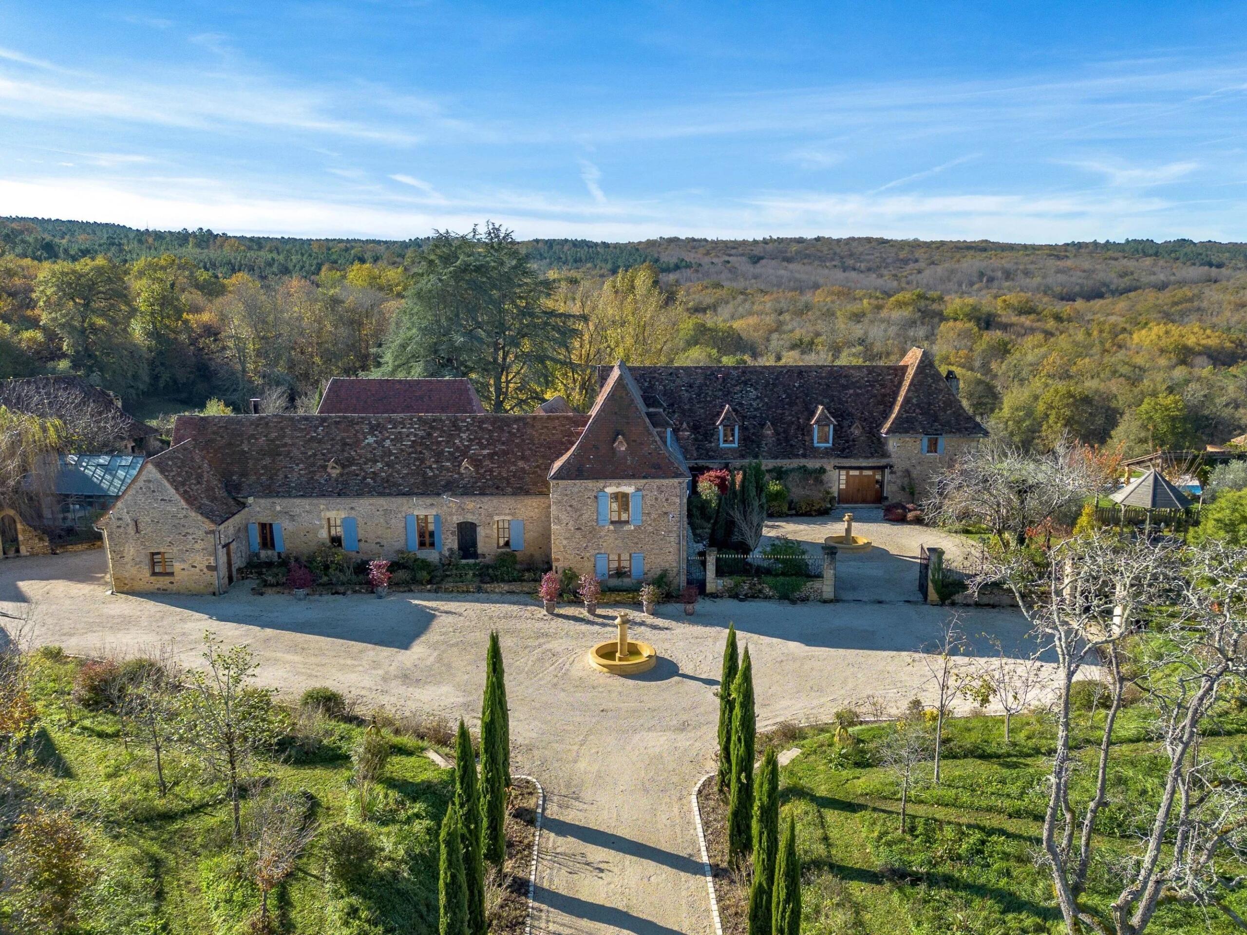 Luxury Dordogne Estate with Panoramic Views – State-of-the-Art Renovation, Aquitaine – France – BVI79448