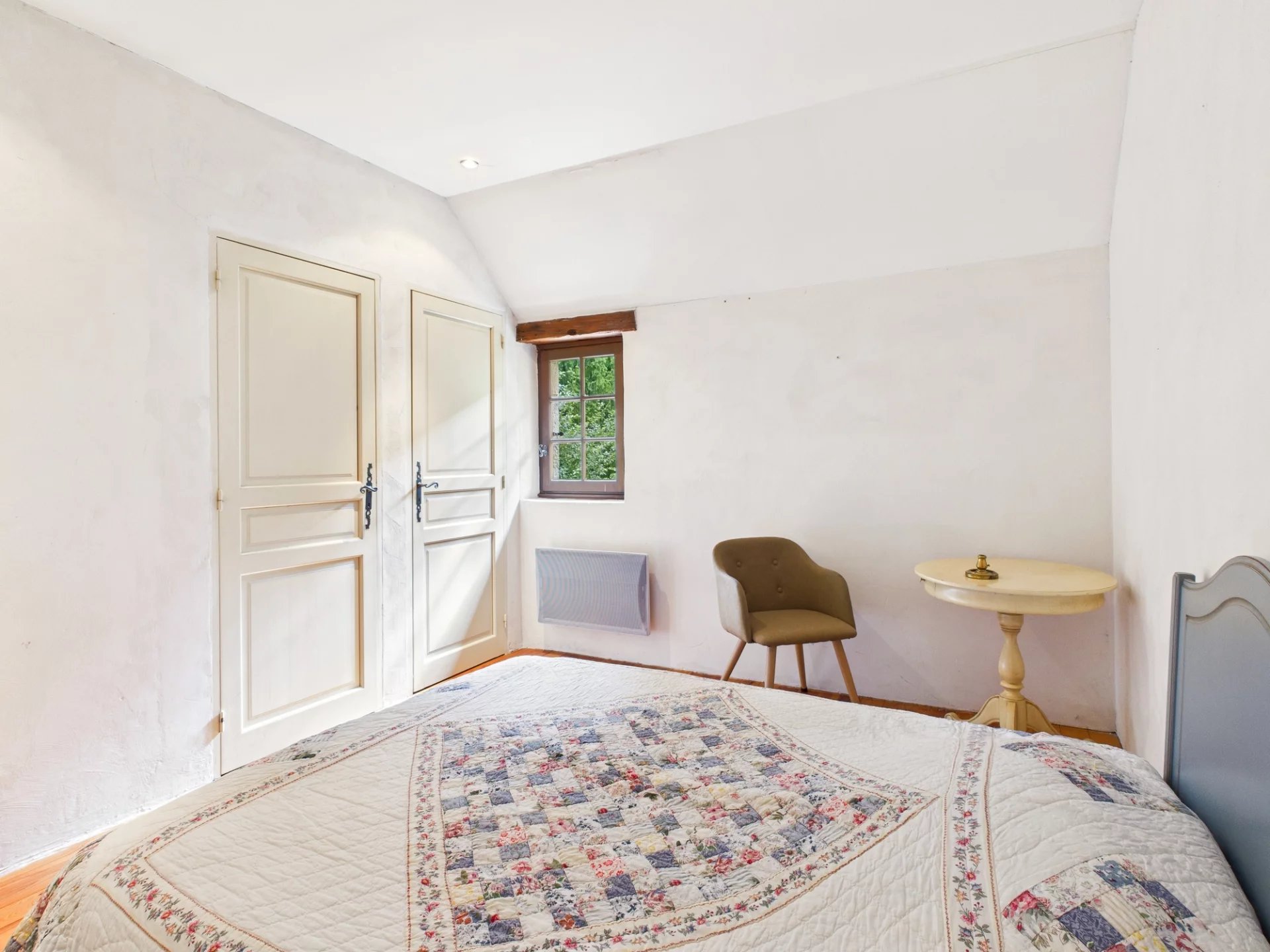 Parisot – Beautifully Renovated 4-Bedroom Riverside Stone House with Pool, Midi-Pyrénées – France – BVI61668