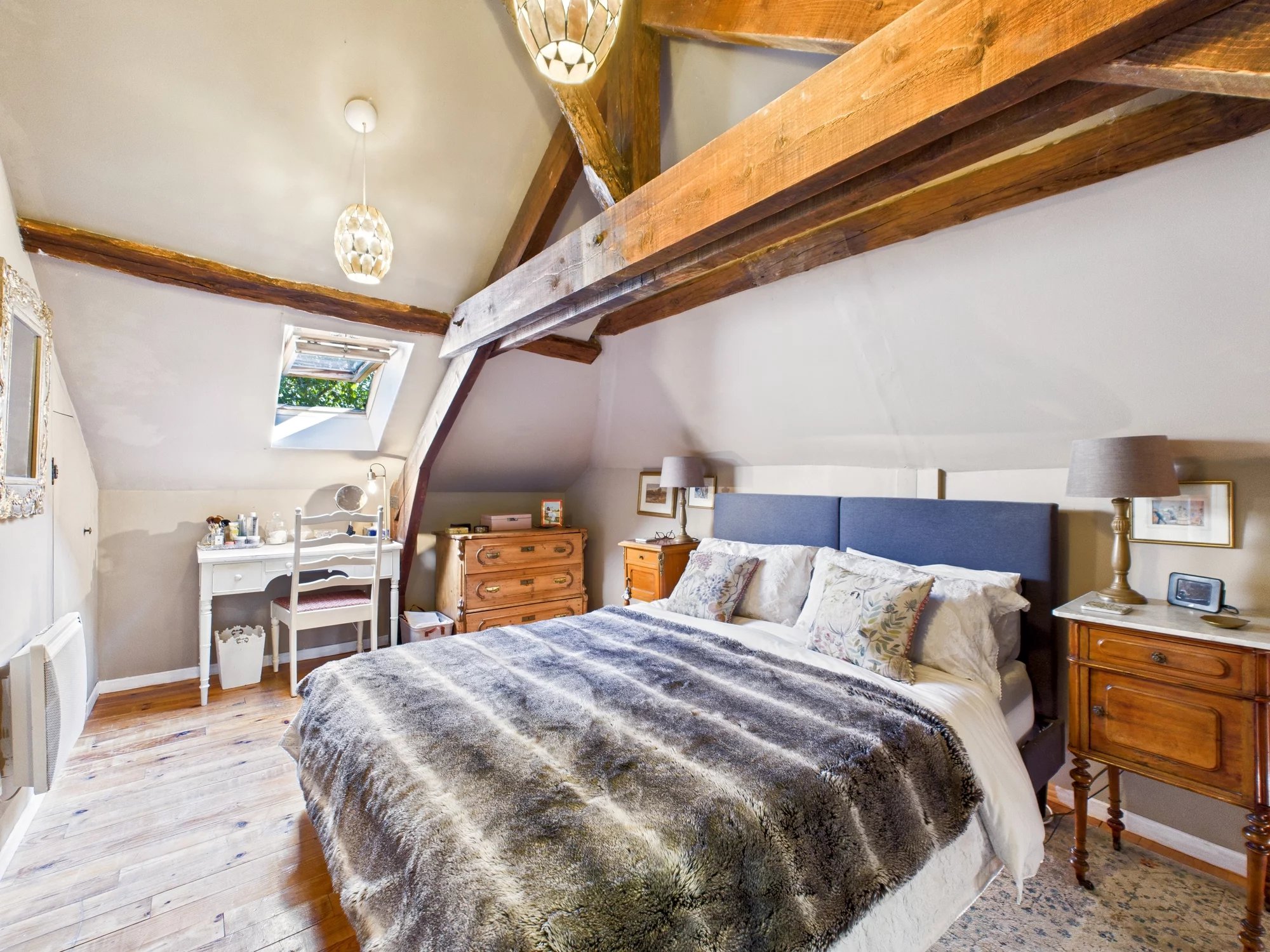 Thriving Gîte Business for Sale in the Heart of the Périgord Noir, Dordogne, Aquitaine – France – BVI82018