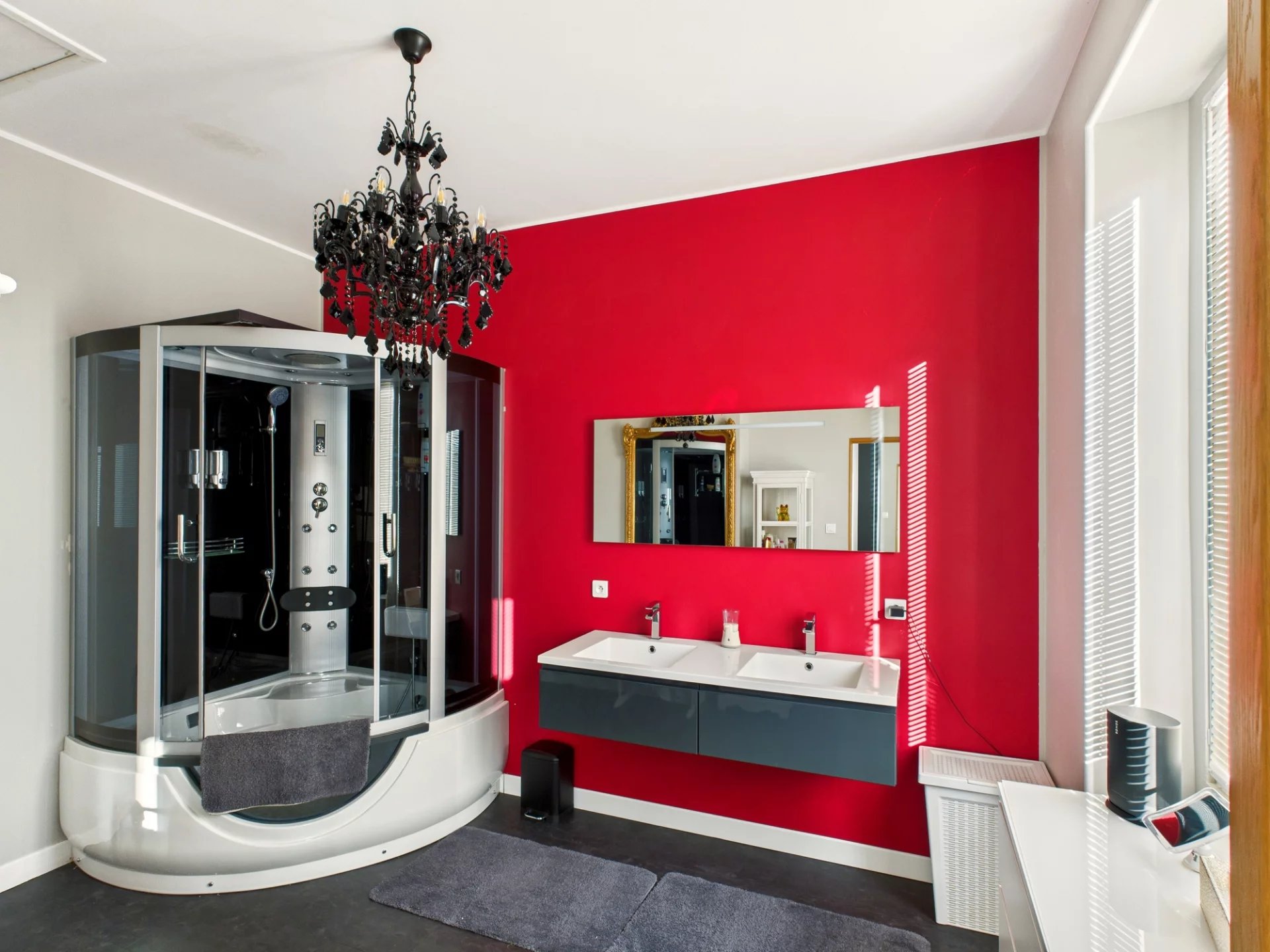 Stunning two bedroom village house, Poitou-Charentes – France – BVI83252