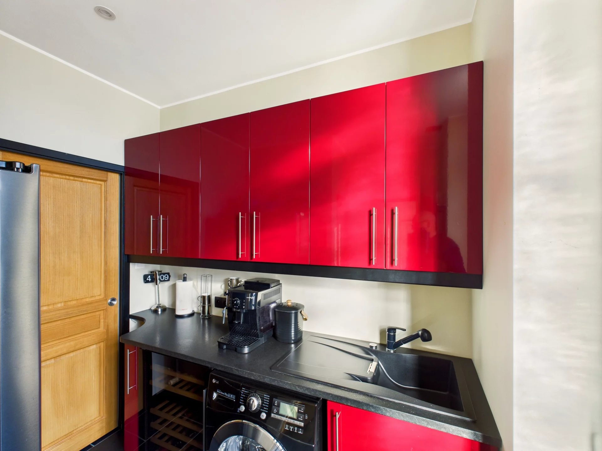 Stunning two bedroom village house, Poitou-Charentes – France – BVI83252