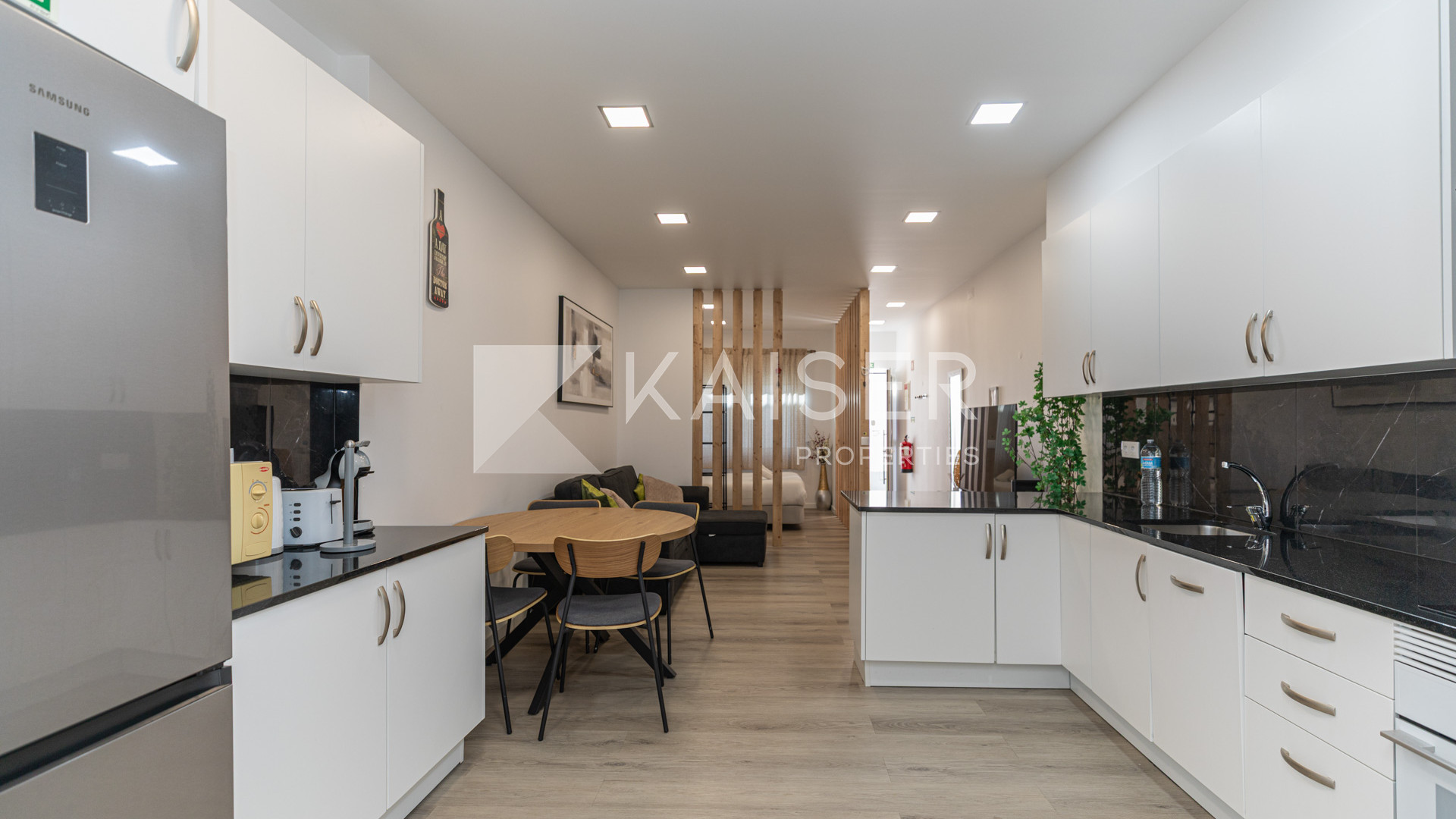 4 bedroom Townhouse house in Albufeira, Portugal – KP1318