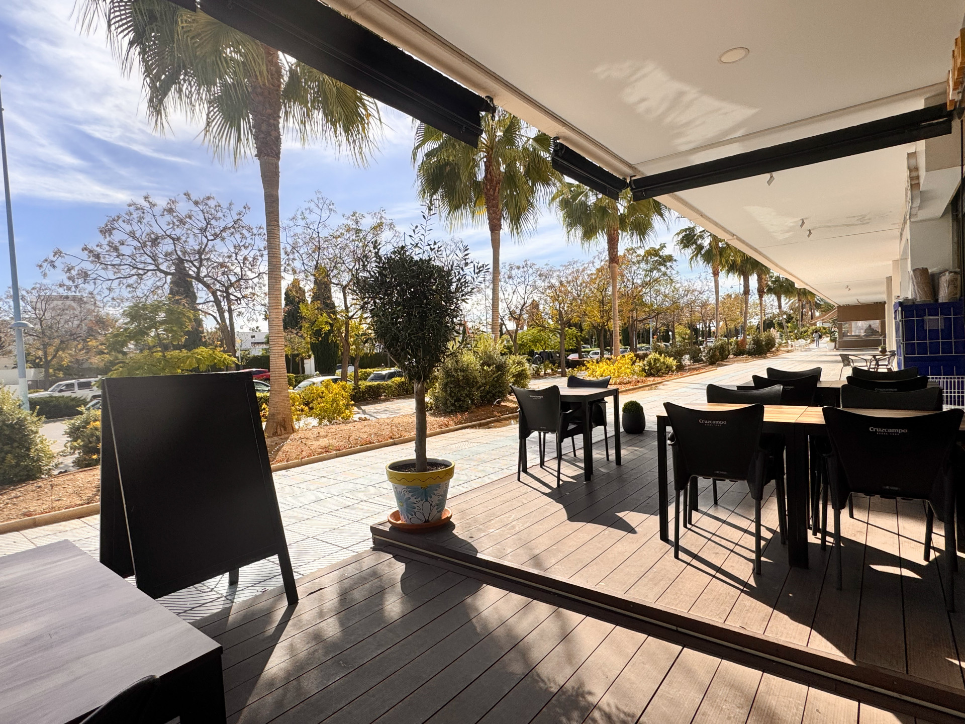 Restaurant in San Pedro De Alcantara, Malaga, Spain – 428-05045P