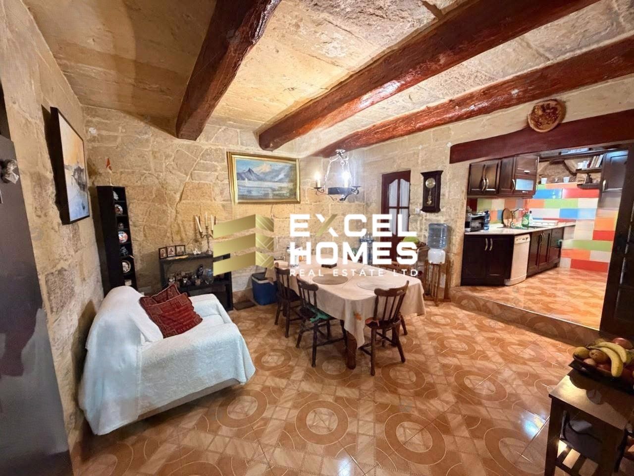 3 bedroom Character House in Qrendi, Malta – 65143