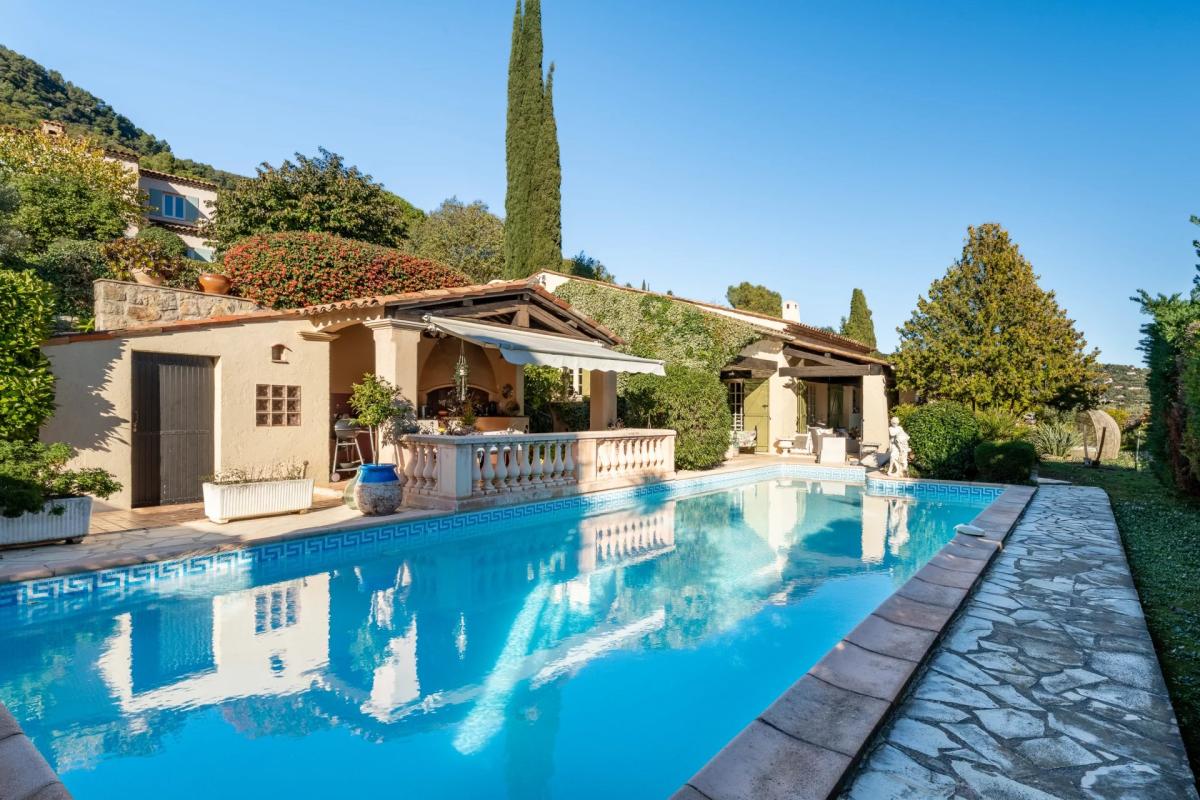 3 bedroom villa in Grasse, Alpes-Maritimes, France – 12030394654