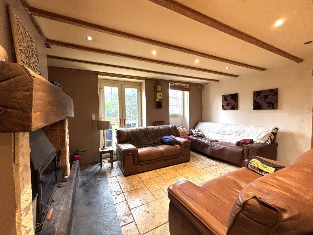 3 bedroom maison en pierres in Villiers Le Roux, Charente, France – 079B33160F004CE2