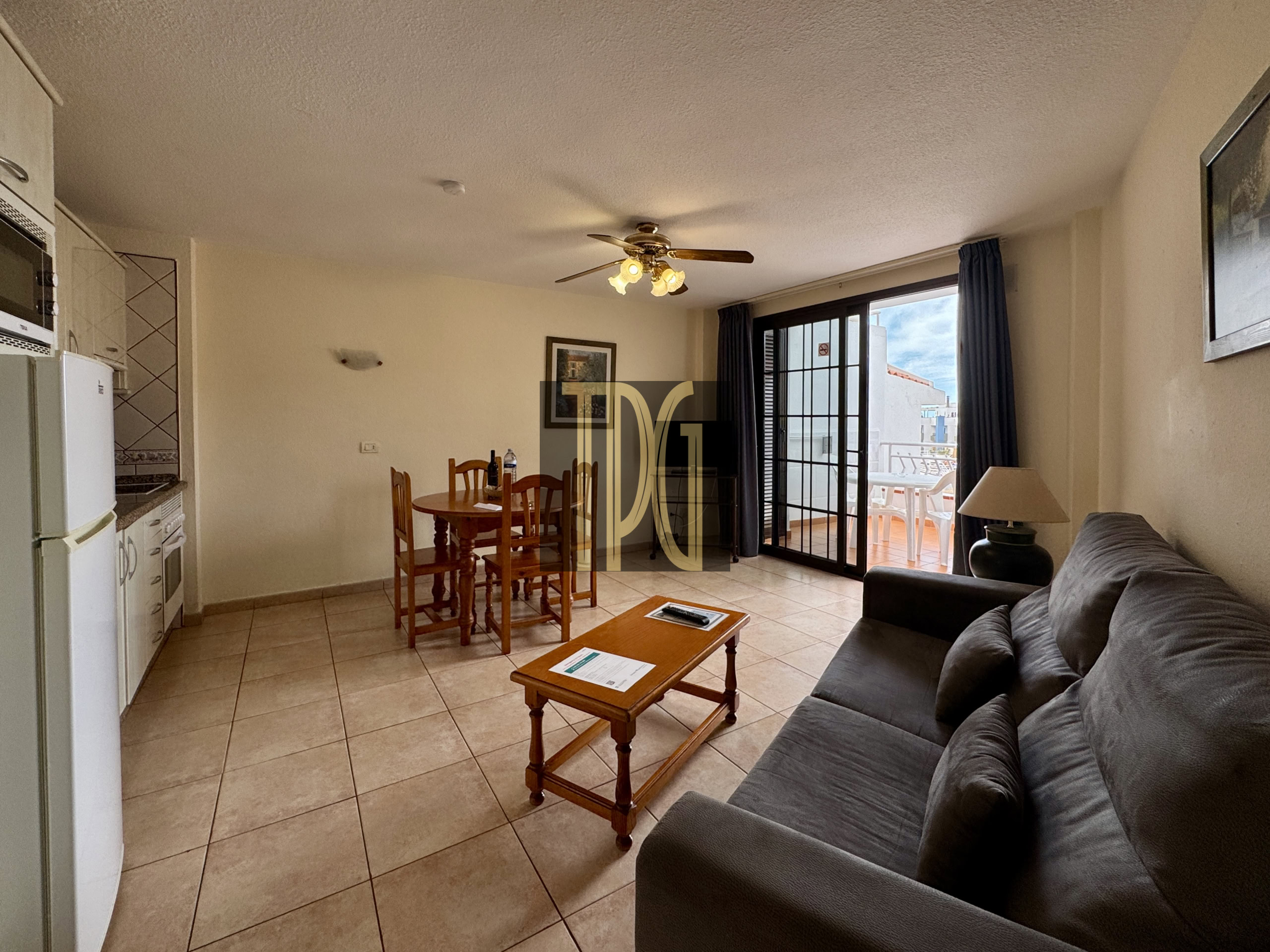 1 Bedroom Apartment for Sale in Los Cristianos, Arona – OPS1894R