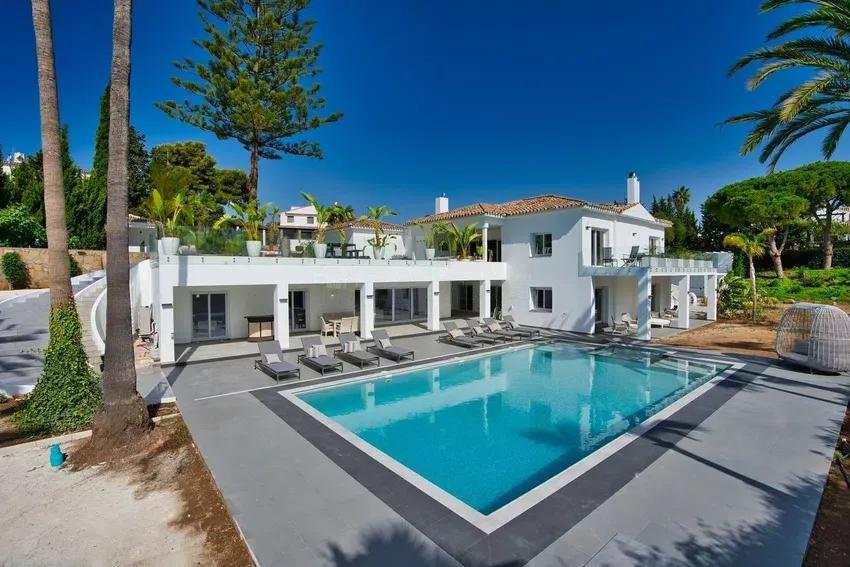 10 bedroom Villa in Estepona, Malaga, Spain – 428-05062P