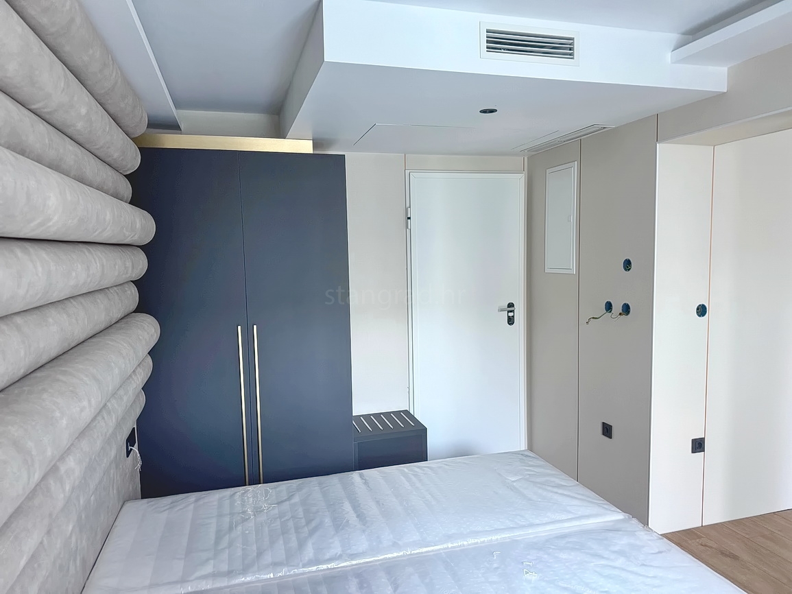 1 bedroom apartment in Crikvenica, Croatia – 103569