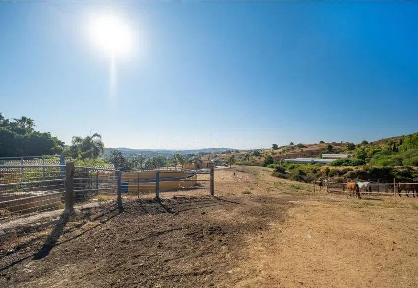 6 bedroom Finca in Mijas Costa, Malaga, Spain – 428-05069P