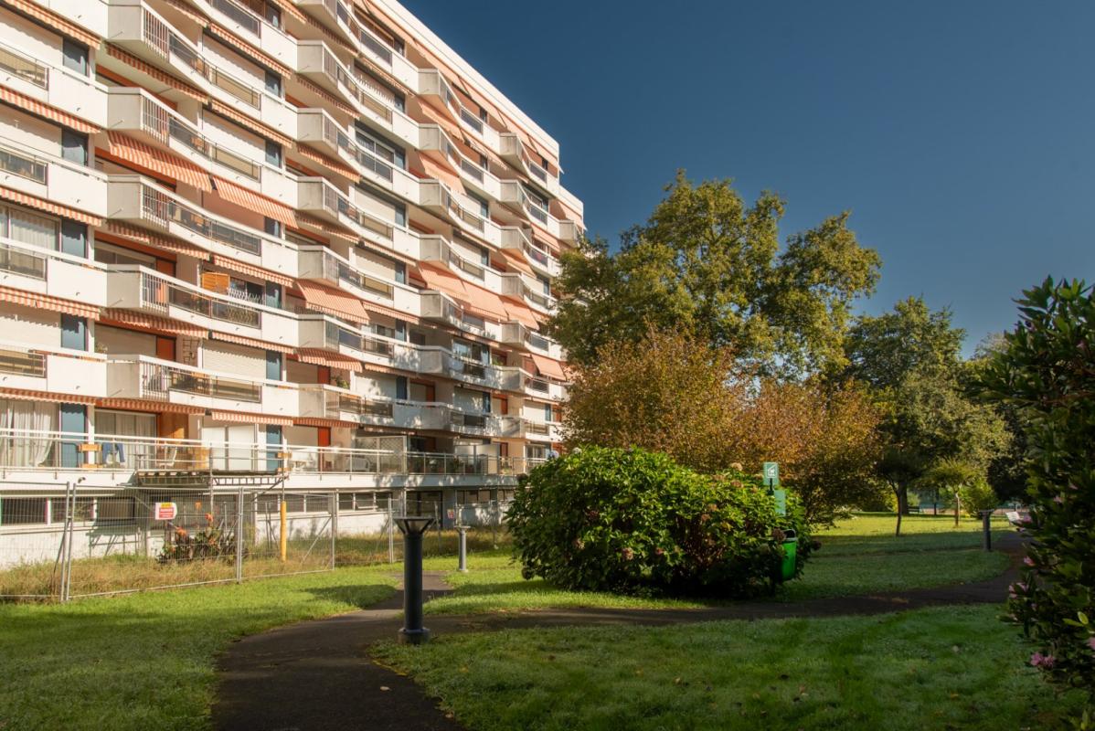 4 bedroom t6 et plus in Anglet, Pyrénées-Atlantiques, France