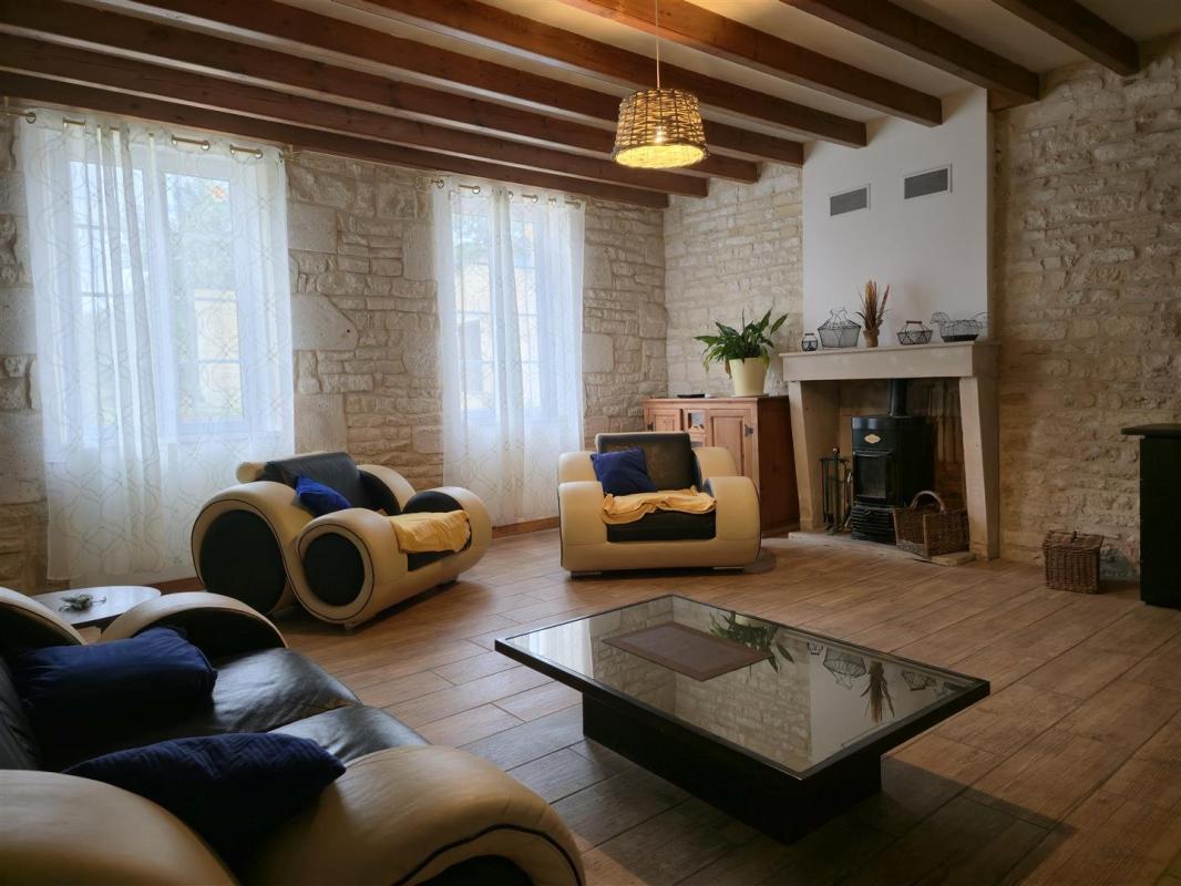 3 bedroom propriete in Saint Mande Sur Bredoire, Charente-Maritime, France – 96BF1E8DEC184F6C